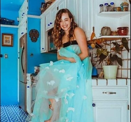 Mary Mouser