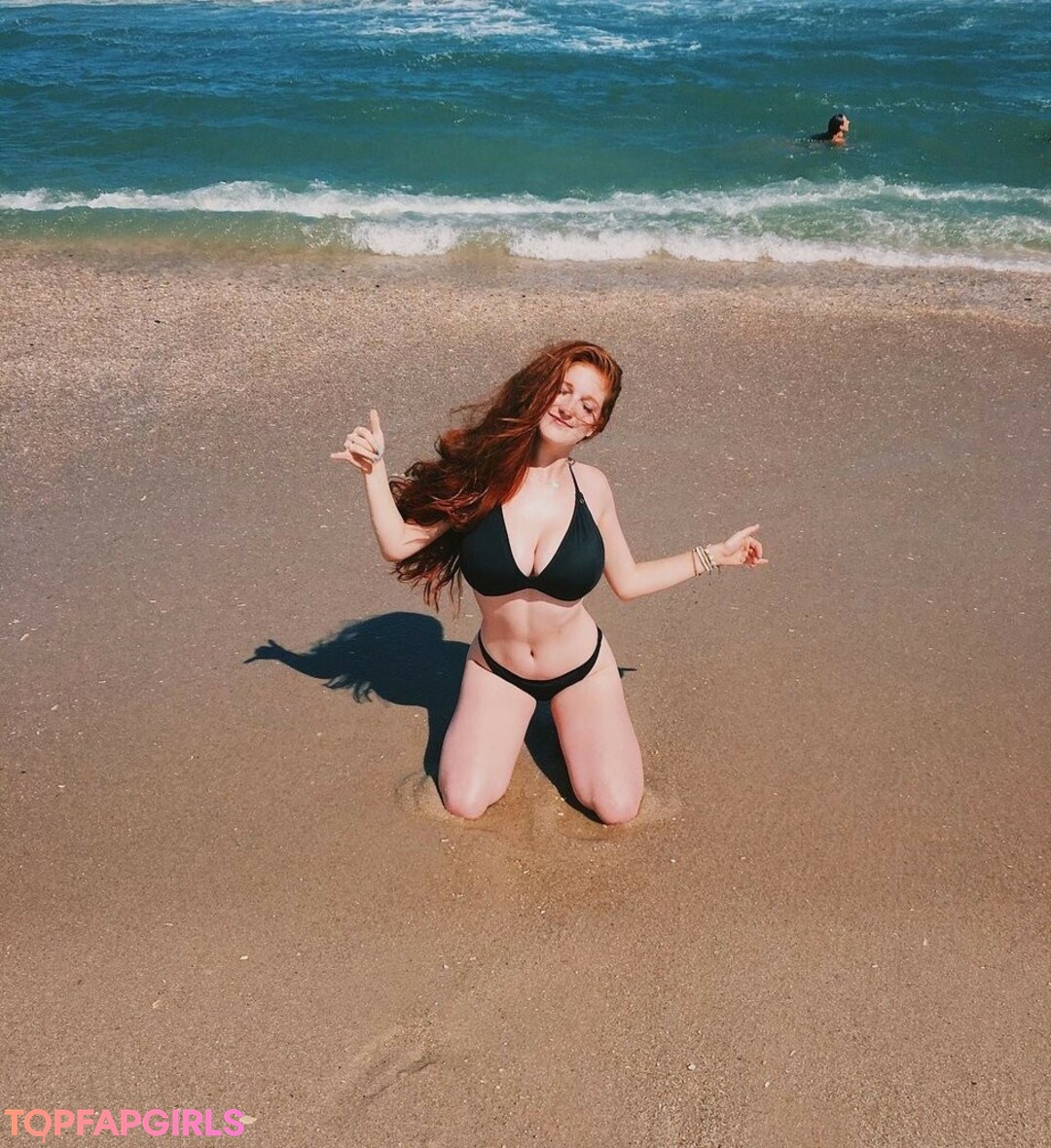 Naakte gelekte OnlyFans-foto van Notemilyb #45 Naakte gelekte OnlyFans-foto van Notemilyb #45