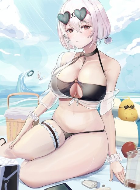 Naakte gelekte OnlyFans-foto van Azur Lane