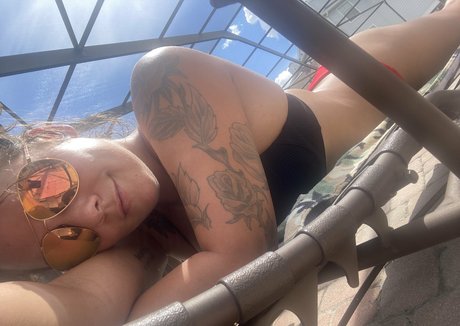 Naakte gelekte OnlyFans-foto van Fergie793