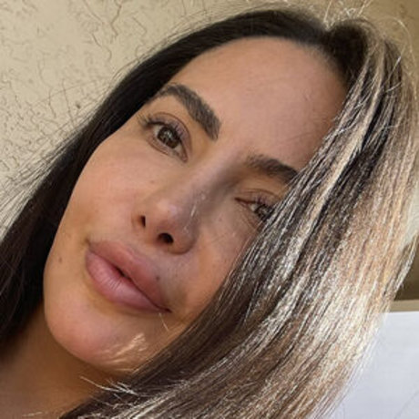Naakte gelekte OnlyFans-foto van Lela Star
