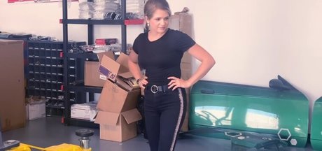 Naakte gelekte OnlyFans-foto van Collete Davis