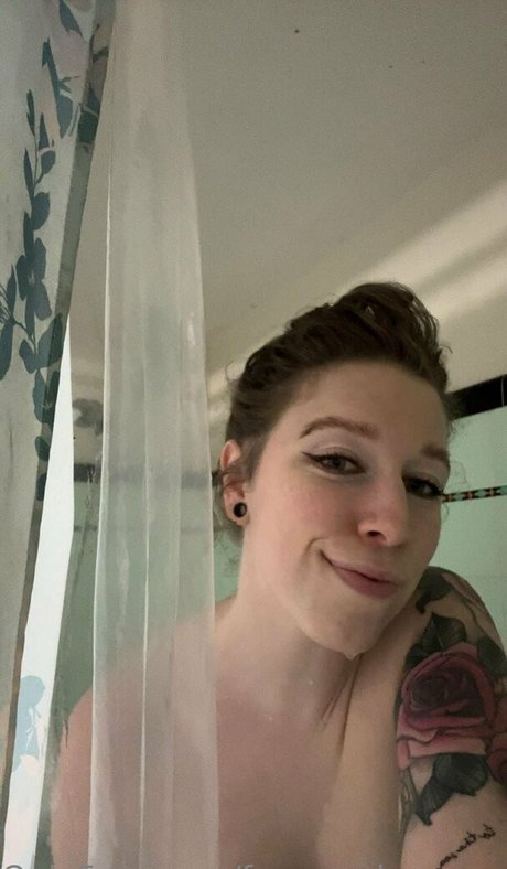 Naakte gelekte OnlyFans-foto van Freeperkypeaches