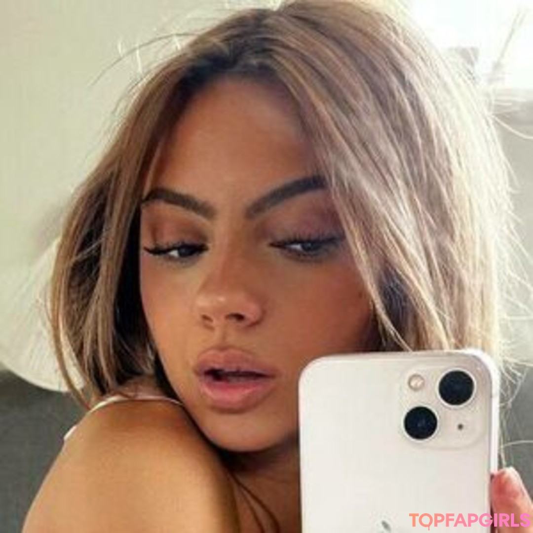 Naakte gelekte OnlyFans-foto van Alexandra Tsolakidis #6 Naakte gelekte OnlyFans-foto van Alexandra Tsolakidis #6