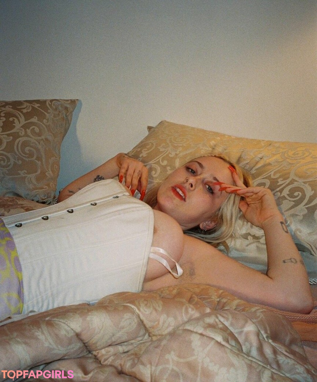 Naakte gelekte OnlyFans-foto van Harmony Tividad #12 Naakte gelekte OnlyFans-foto van Harmony Tividad #12