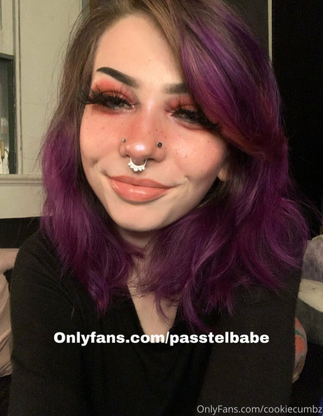 Naakte gelekte OnlyFans-foto van Cookiecumbz