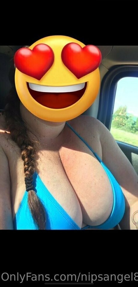 Naakte gelekte OnlyFans-foto van Nipsangel81