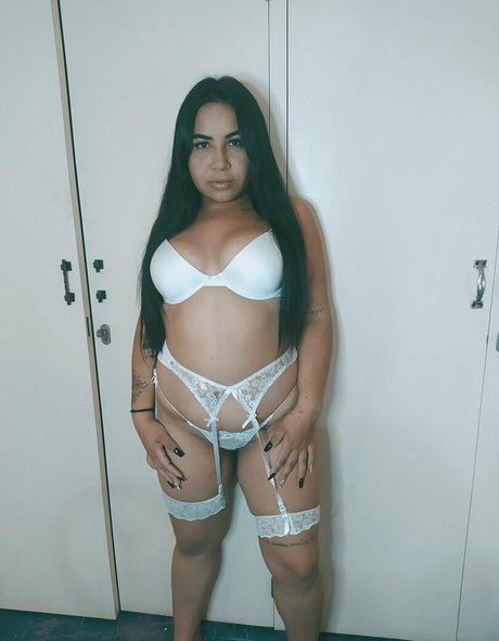 Naakte gelekte OnlyFans-foto van Verolovev2