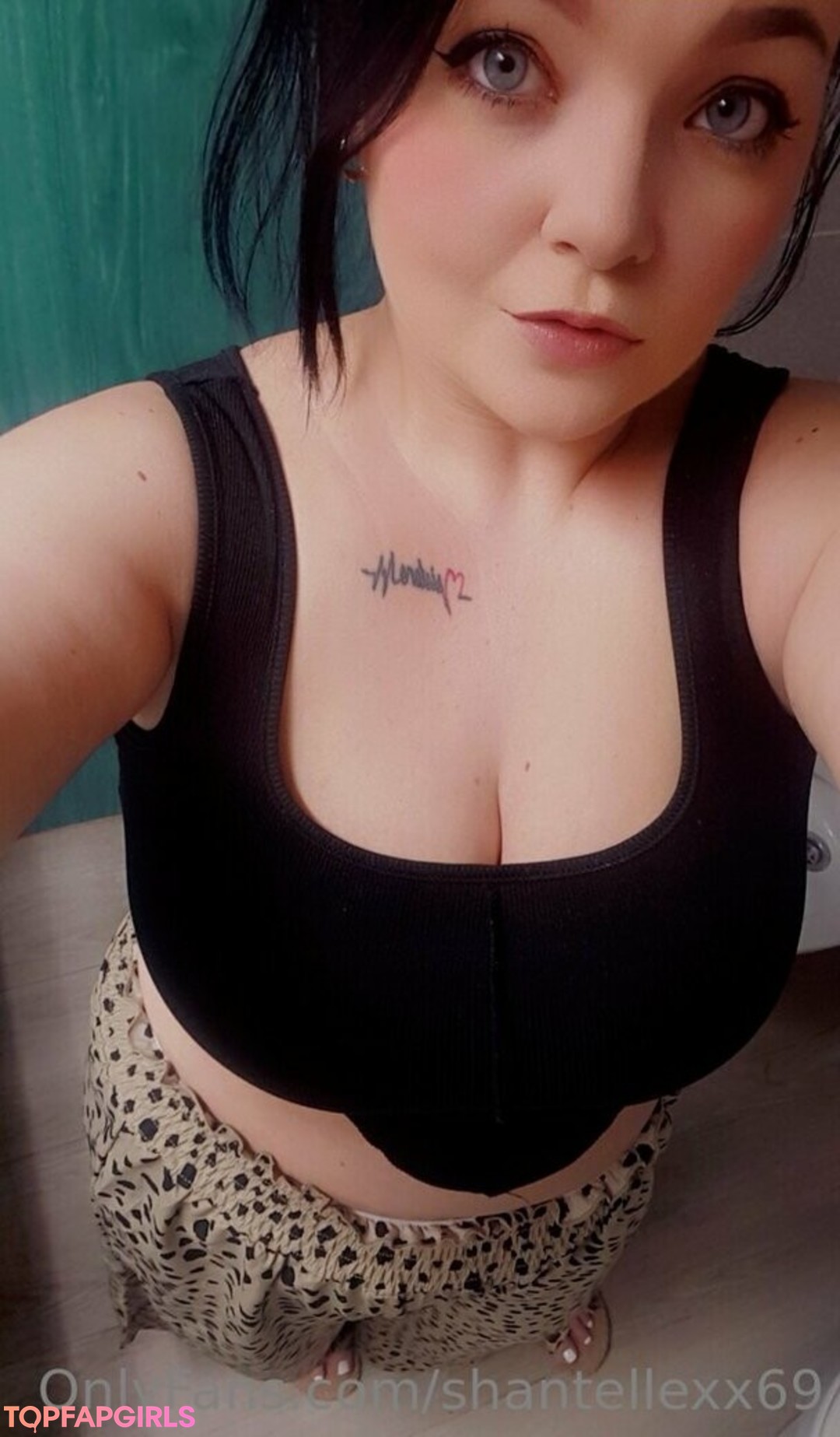 Naakte gelekte OnlyFans-foto van Shantellexx69 #50 Naakte gelekte OnlyFans-foto van Shantellexx69 #50