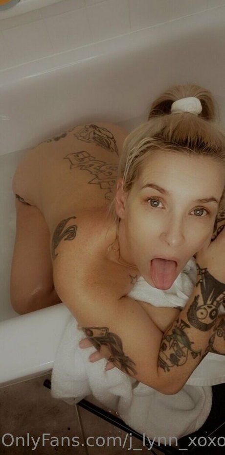 Naakte gelekte OnlyFans-foto van Jlynnxoxo