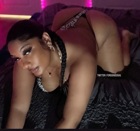 Naakte gelekte OnlyFans-foto van Therealsosababy