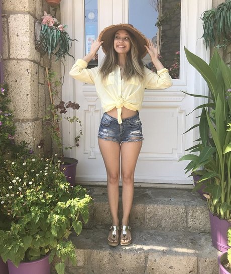 Naakte gelekte OnlyFans-foto van Iremsukamber
