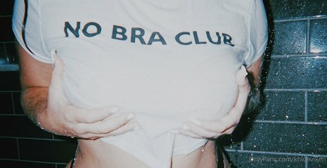 Naakte gelekte OnlyFans-foto van Khloekellyxo