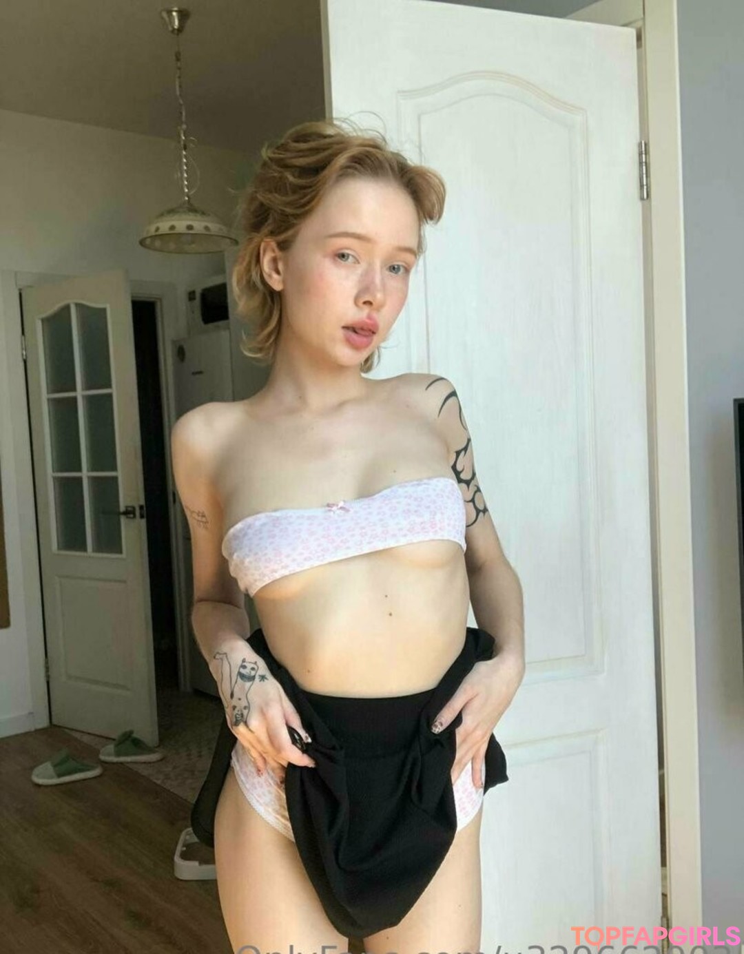 Naakte gelekte OnlyFans-foto van Tinytyan #42 Naakte gelekte OnlyFans-foto van Tinytyan #42