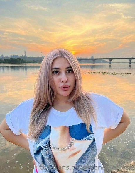 Blondiiierose