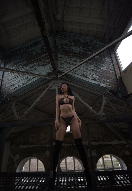 Asianmodel