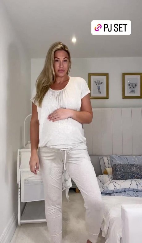 Naakte gelekte OnlyFans-foto van Emily Rose Ross
