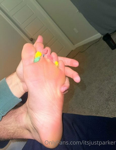 Naakte gelekte OnlyFans-foto van Itsjustparker