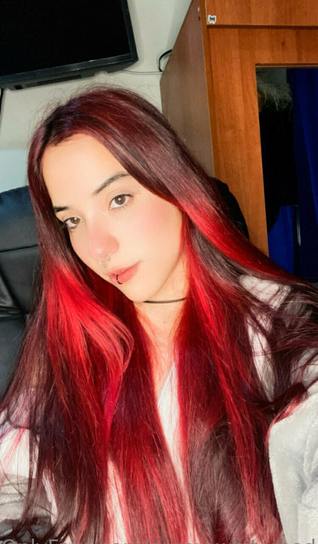 Naakte gelekte OnlyFans-foto van Aurorawhitemodel