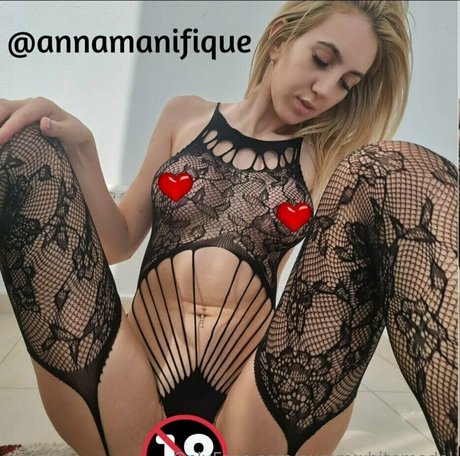 Naakte gelekte OnlyFans-foto van Aurorawhitemodel