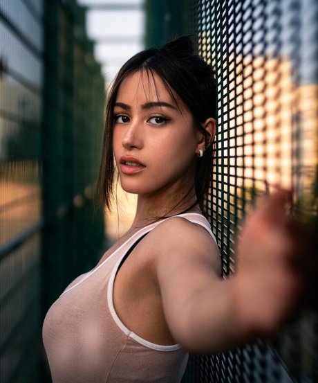 Naakte gelekte OnlyFans-foto van Kaellyn