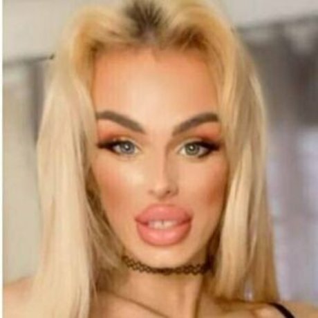 Naakte gelekte OnlyFans-foto van Miaxoxod