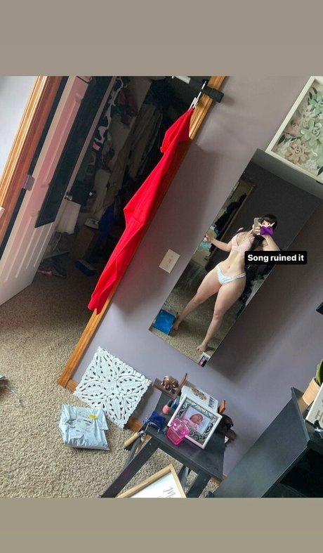Naakte gelekte OnlyFans-foto van Haleyszklarz