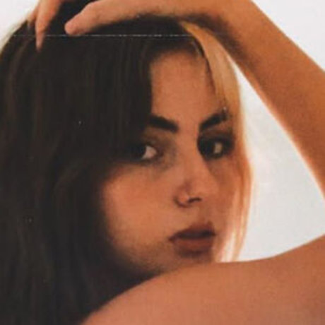 Naakte gelekte OnlyFans-foto van Carlaperezz