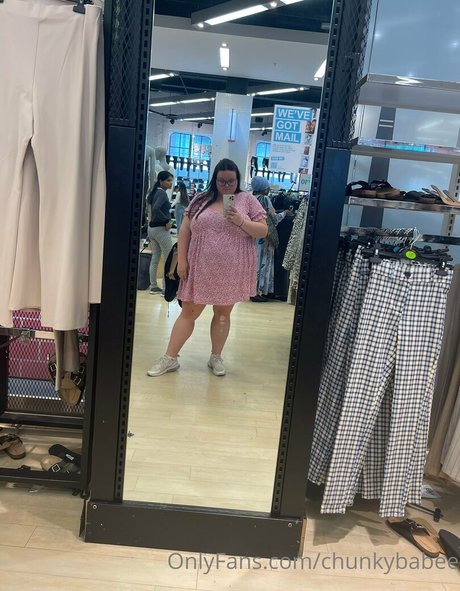 Naakte gelekte OnlyFans-foto van Chunkybabee