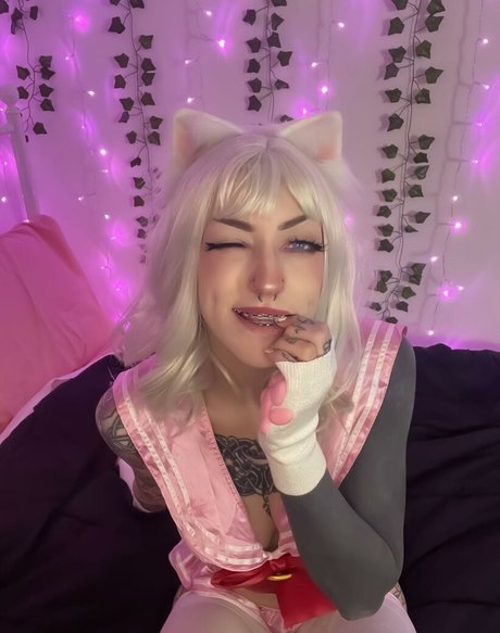 Naakte gelekte OnlyFans-foto van Mollyriot