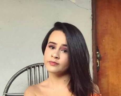 Naakte gelekte OnlyFans-foto van Jessica Couto