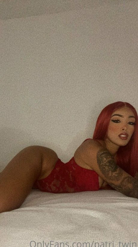 Naakte gelekte OnlyFans-foto van Patritwin