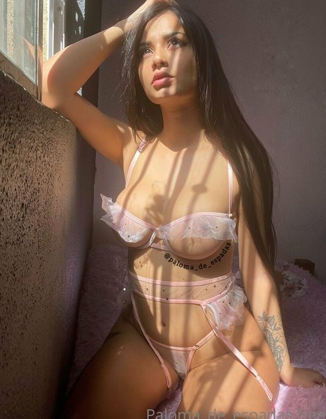 Naakte gelekte OnlyFans-foto van Palomadeespadasfree