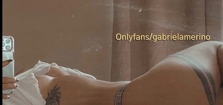 Naakte gelekte OnlyFans-foto van Gabriela Merino