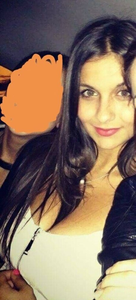 Naakte gelekte OnlyFans-foto van Maramhlitsopoulou