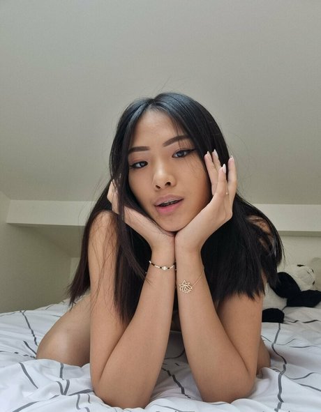 Naakte gelekte OnlyFans-foto van Sodyna
