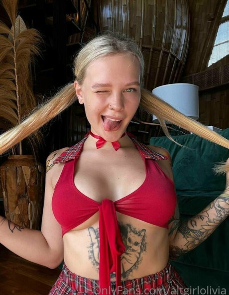 Naakte gelekte OnlyFans-foto van Olimooooo