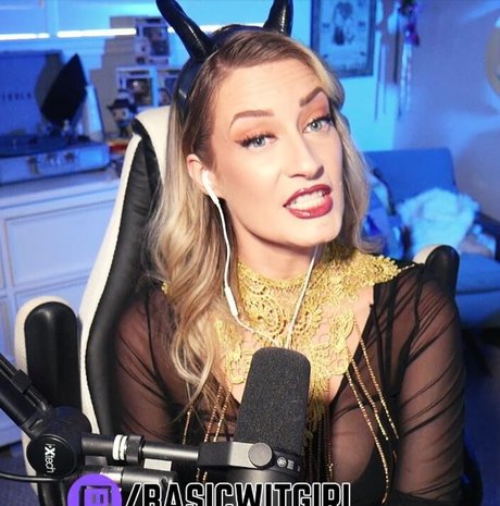 Basicwitgirl