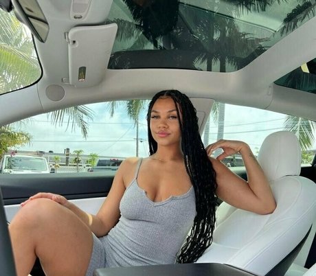 Scorpioqueen18