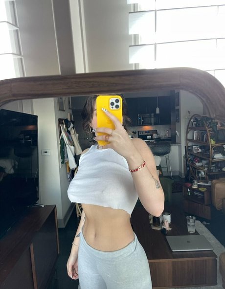 Naakte gelekte OnlyFans-foto van Iloveyou