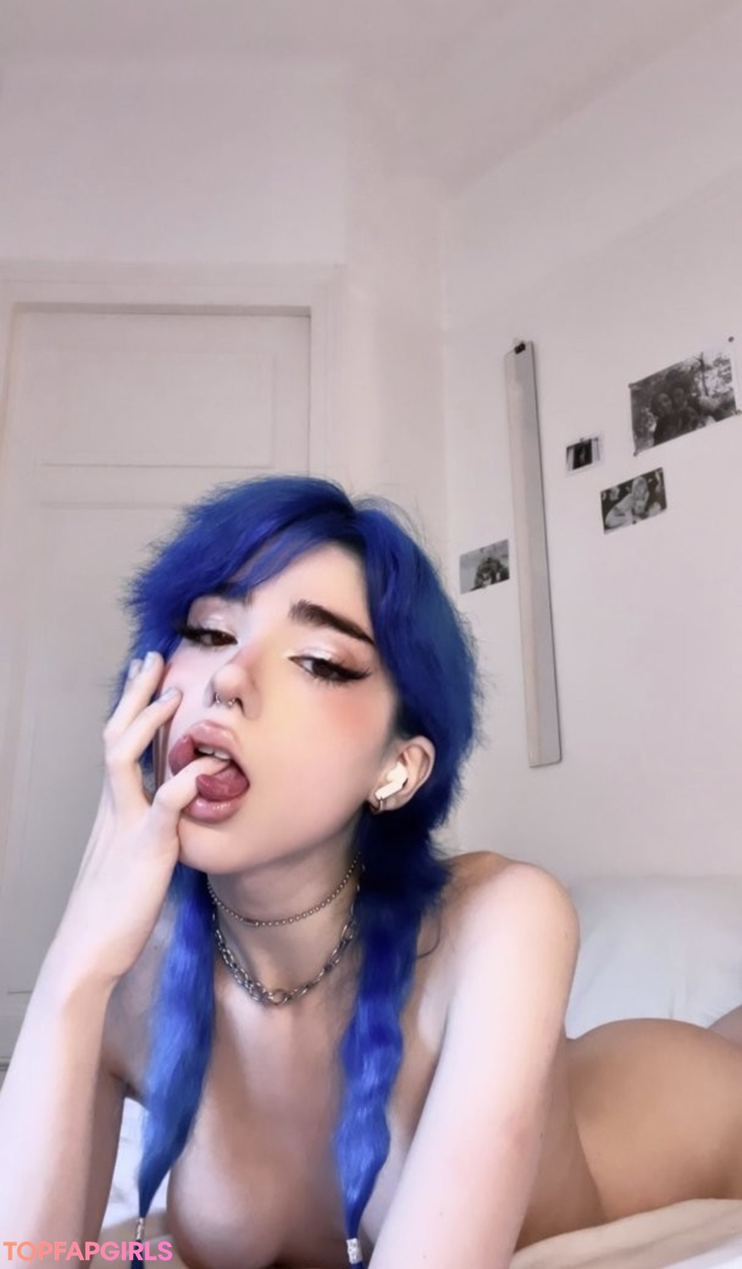 Naakte gelekte OnlyFans-foto van Arielle Maxine #13 Naakte gelekte OnlyFans-foto van Arielle Maxine #13