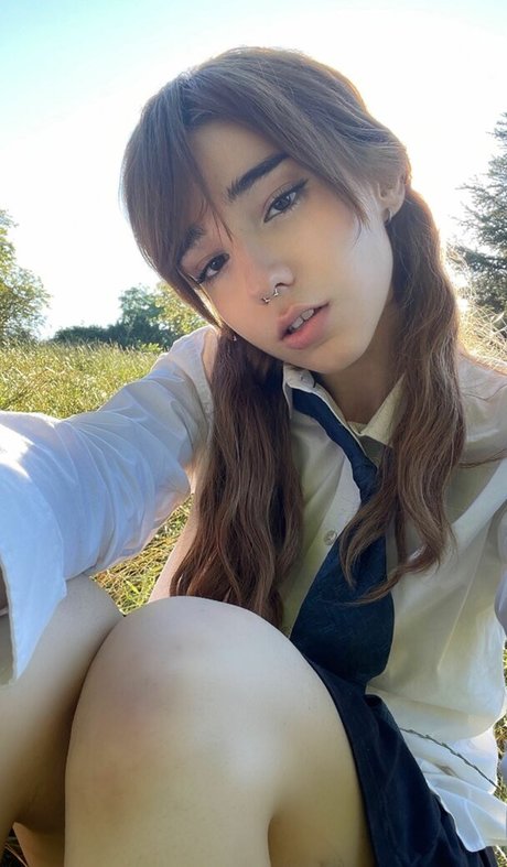 Arielle Maxine