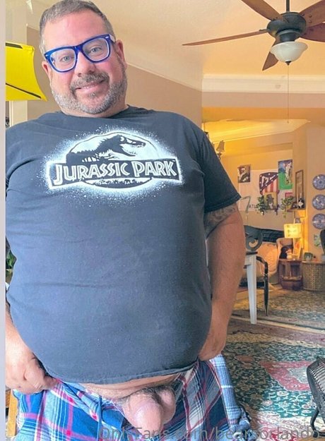 Naakte gelekte OnlyFans-foto van Bearsorlando