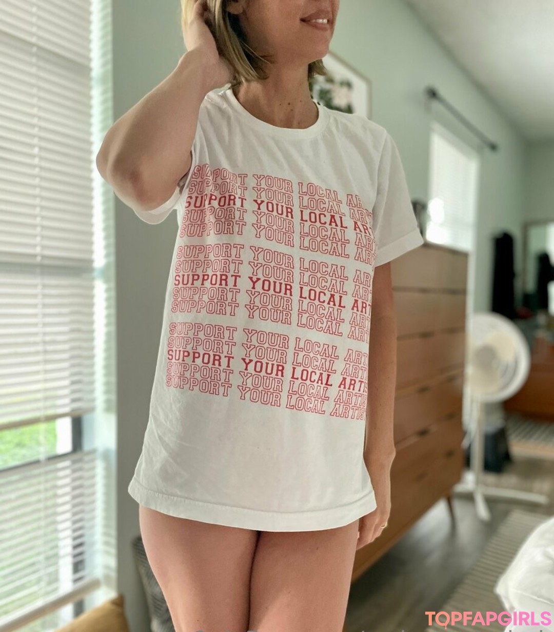 Naakte gelekte OnlyFans-foto van Mshoneyjoclark #677 Naakte gelekte OnlyFans-foto van Mshoneyjoclark #677