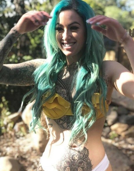 Naakte gelekte OnlyFans-foto van Summer Mcinerney