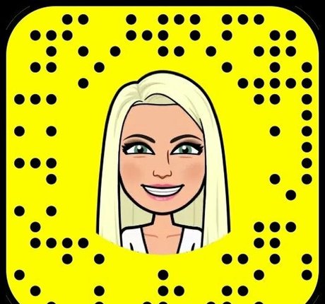 Naakte gelekte OnlyFans-foto van Amanda Breden