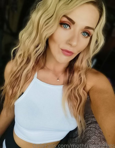 Session Moth Martina