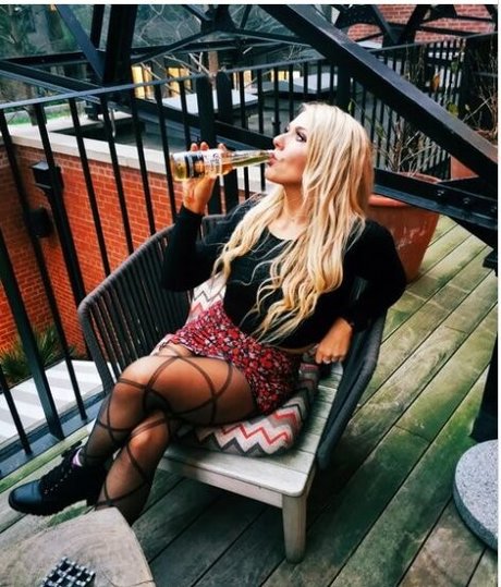 Session Moth Martina