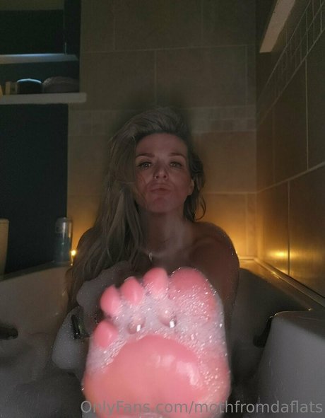 Session Moth Martina