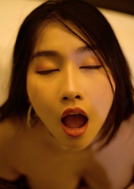 Naakte gelekte OnlyFans-foto van Gunggingnsk